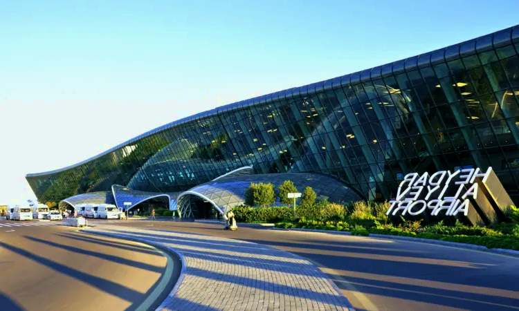 Heydar Aliyev internasjonale flyplass